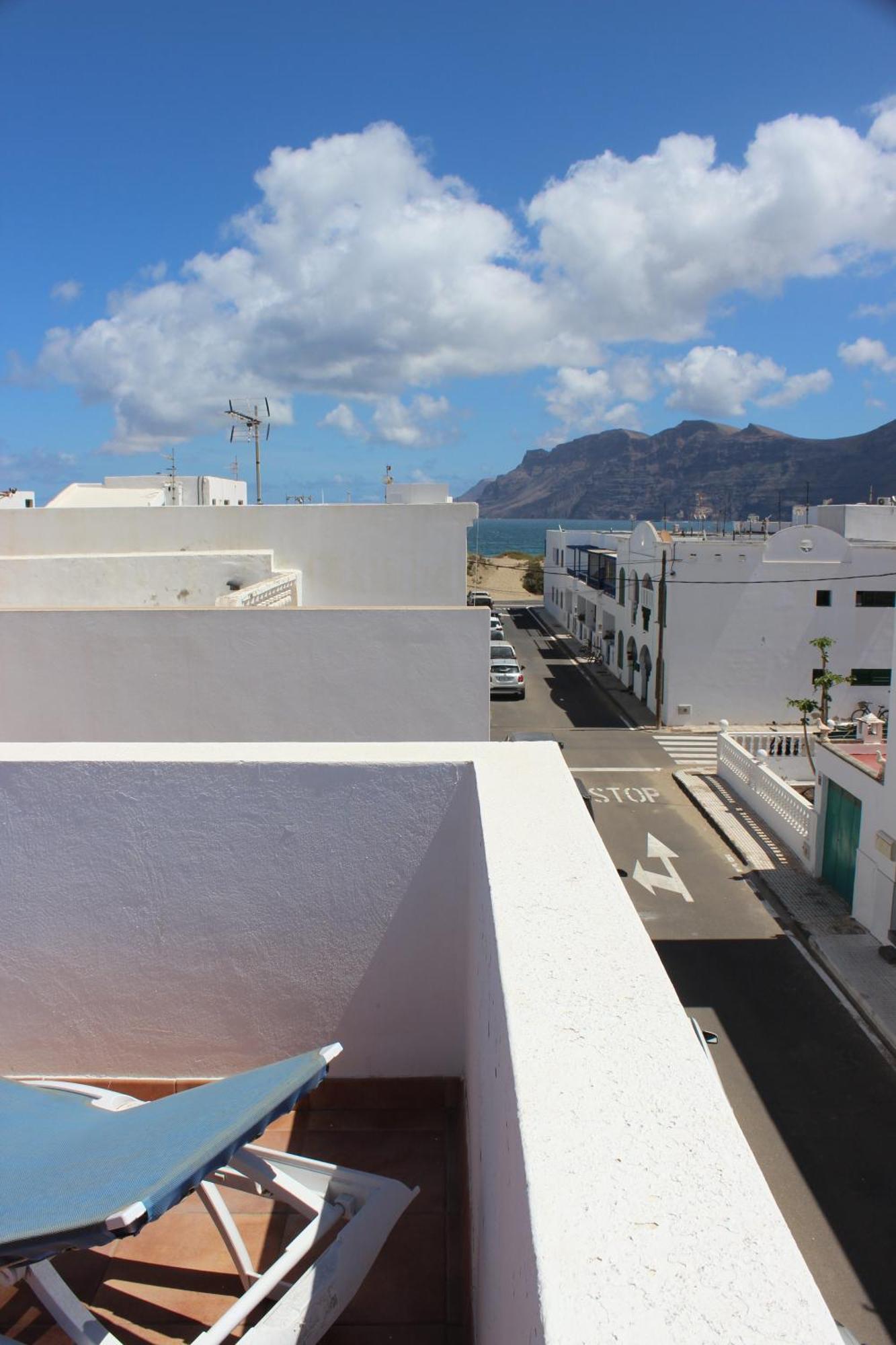 Casa Noah Famara Apartment Exterior photo